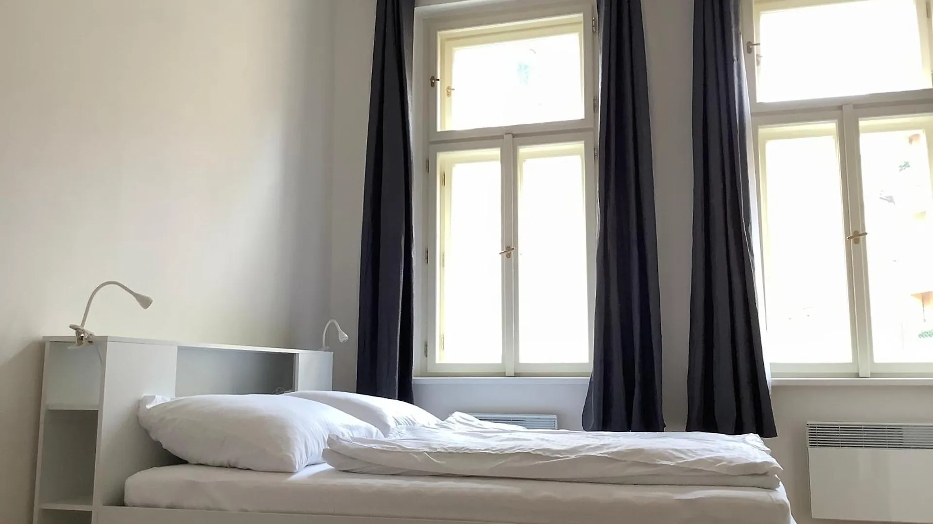 Studio Apartment In Viktoria Zizkov Prague